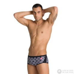 Arena Crazy Pop Skulls Low Waist Short Black/Multi -Swimming Equipment Store arena crazy pop skulls low waist short black multi original 2