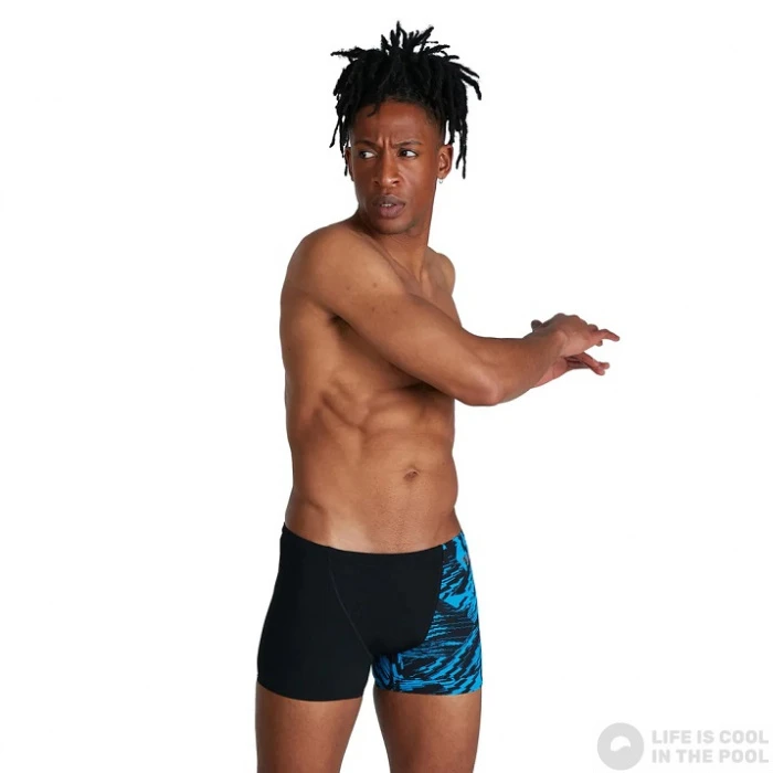 Speedo Allover V-Cut Aquashort Black/Pool 6 Speedo Allover V-Cut Aquashort Black/Pool - Image 4