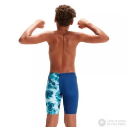 Speedo Digital Allover V-Cut Jammer Boy Ammonite Blue/Blue Tack/Aquarium 9 Speedo Digital Allover V-Cut Jammer Boy Ammonite Blue/Blue Tack/Aquarium -Swimming Equipment Store speedo digital allover v cut jammer boy ammonite blue blue tack aquarium original 3