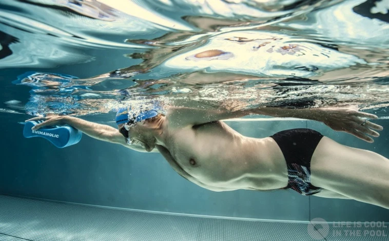 Swimaholic Pull Buoy 4 Swimaholic Pull Buoy - Image 2